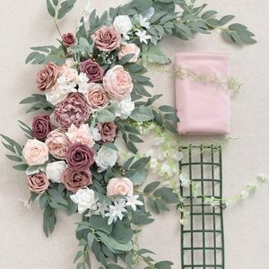 sweetheart table decor